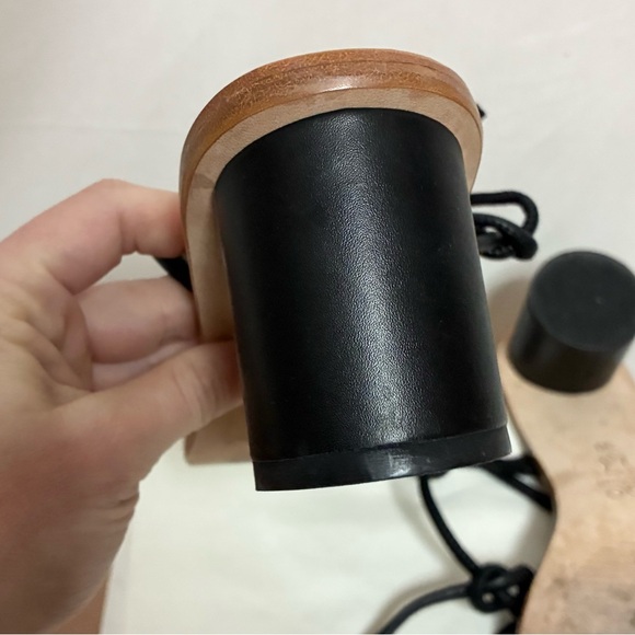 LoQ Xavi Strappy  Sandals - Picture 11 of 13